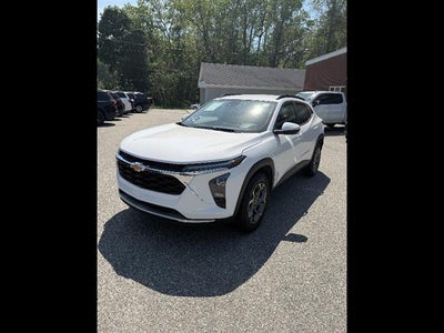 2025 Chevrolet Trax LT