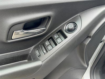 2022 Chevrolet Trax LS
