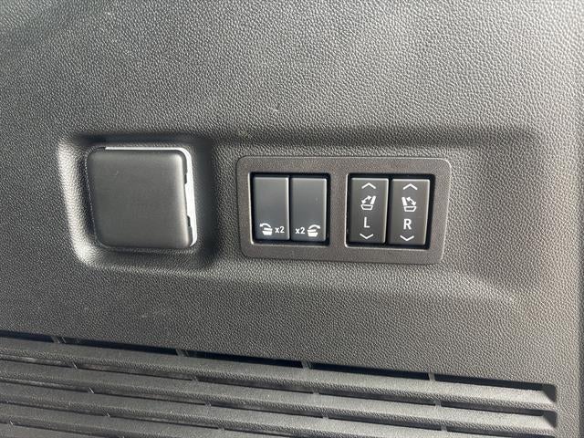 2025 GMC Yukon XL Denali Ultimate Denali Ultimate