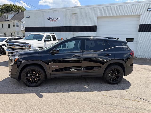 2023 GMC Terrain AT4