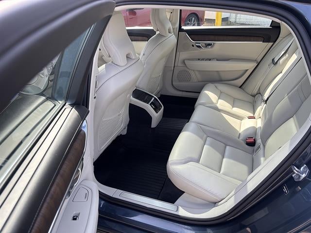 2022 Volvo S90 Inscription